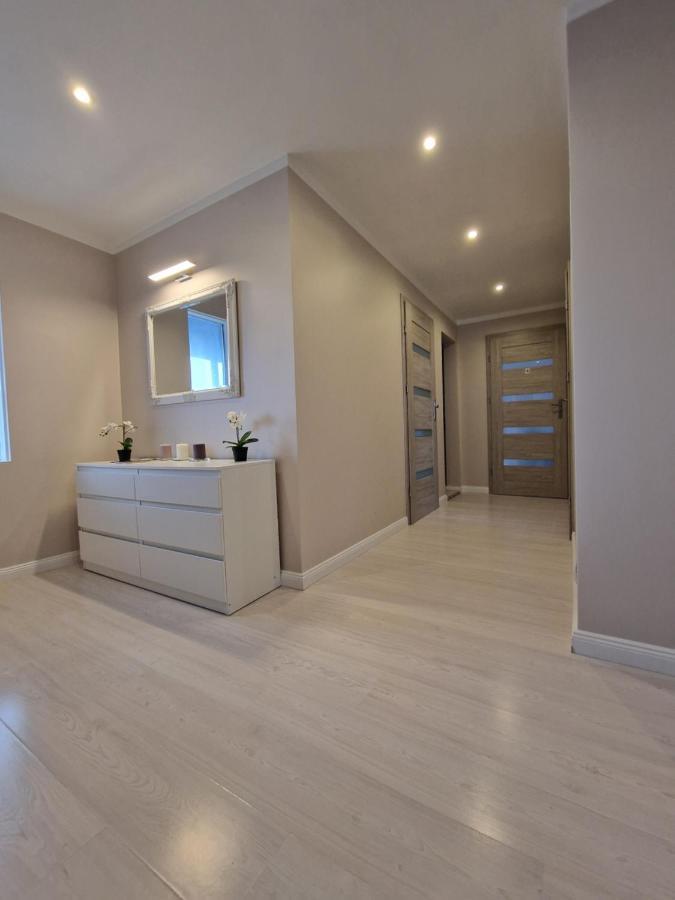 Grindavík R&J Guesthouse Room מראה חיצוני תמונה