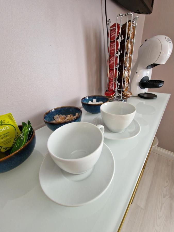 Grindavík R&J Guesthouse Room מראה חיצוני תמונה